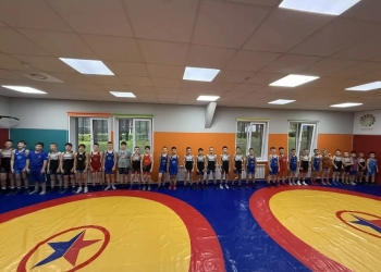 Юные борцы отправились на «Спортивные каникулы» в образовательный парк имени О. Кошевого