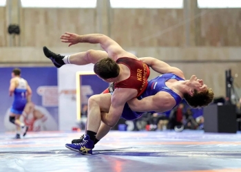 Александр Мелехов одержал победу на чемпионате России по греко-римской борьбе среди студентов